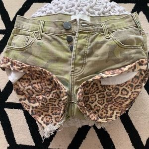 One Teaspoon animal print shorts